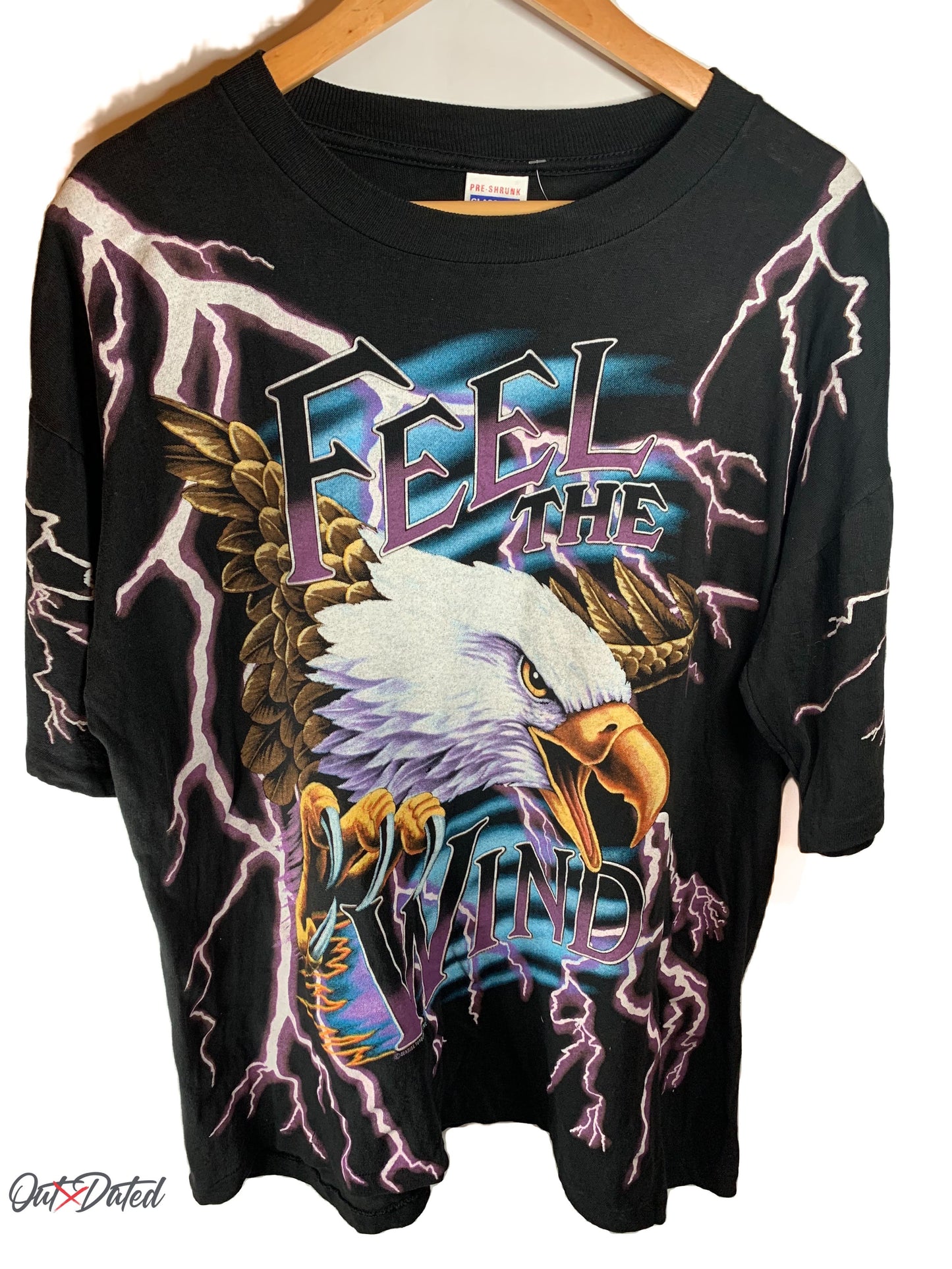 Feel the Wind Vintage T-Shirt